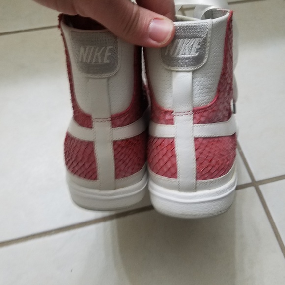 Womens Nike Zoom Blazer Mid Fish skin - Picture 3 of 6